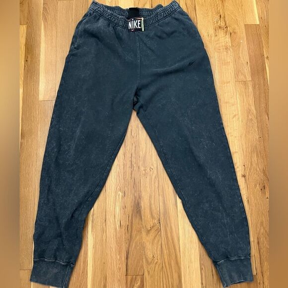 Nike pants - Picture 1 of 2